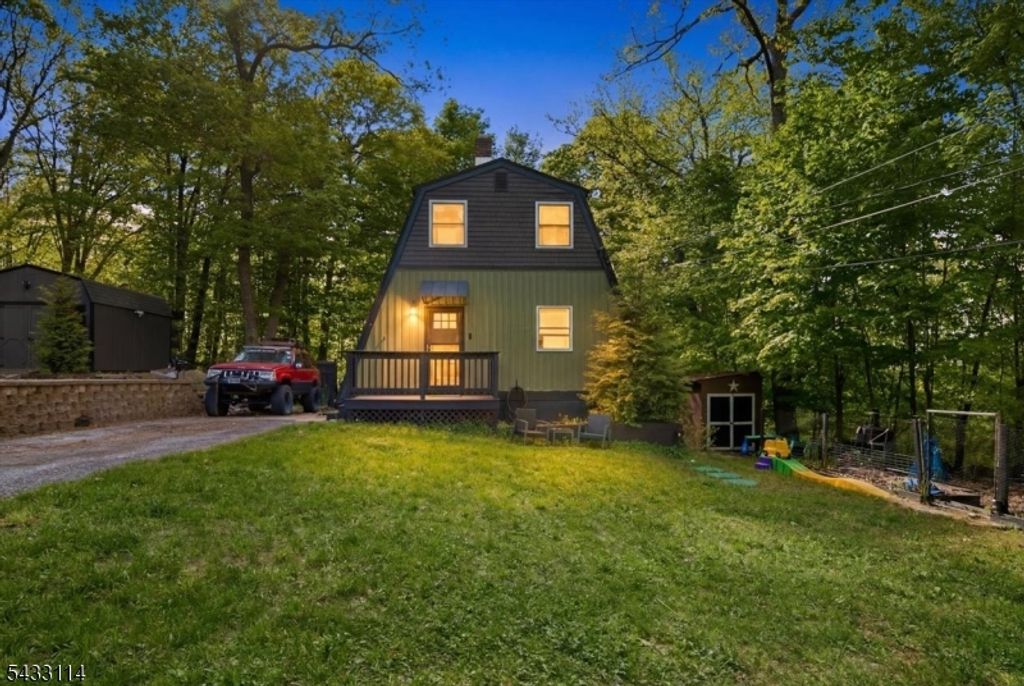 7 Glen Dr, Vernon Twp., NJ 07461