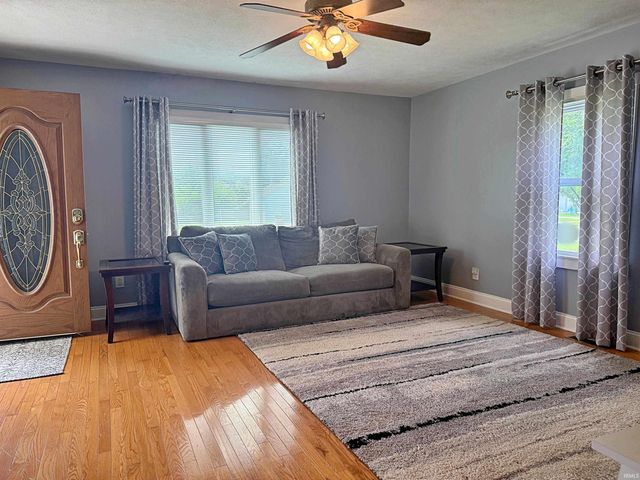 407 E Main Street, Loogootee, IN 47553