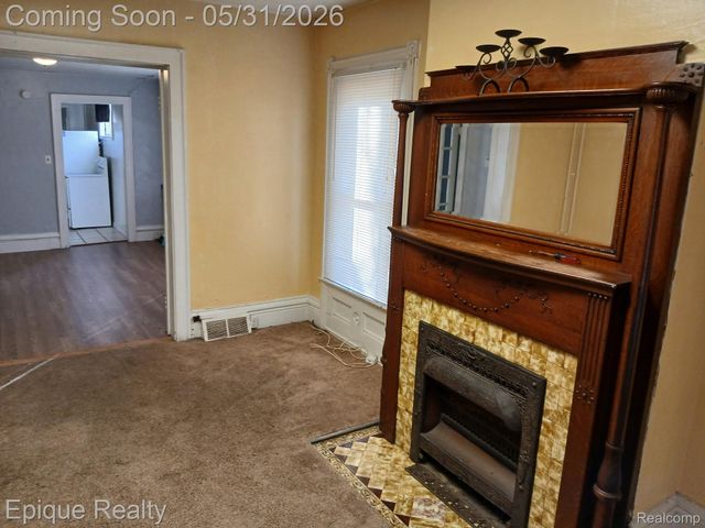 804 Court Street, Port Huron, MI 48060