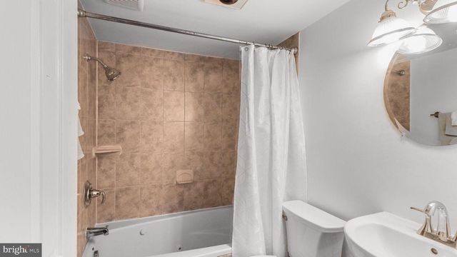 1505 MORRIS RD SE, Washington, DC 20020