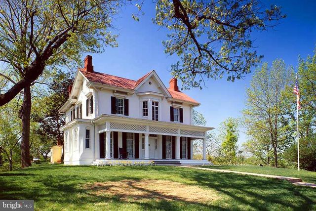 1505 MORRIS RD SE, Washington, DC 20020