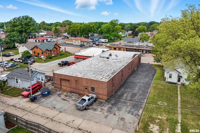 3006 AVENUE OF THE CITIES, Moline, IL 61265