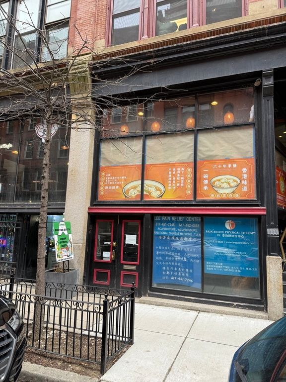 112 South St G, Boston, MA 02111