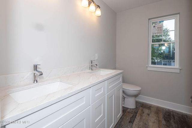 195 Greenwood Drive, Keyport, NJ 07735