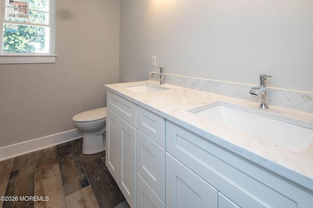 195 Greenwood Drive, Keyport, NJ 07735