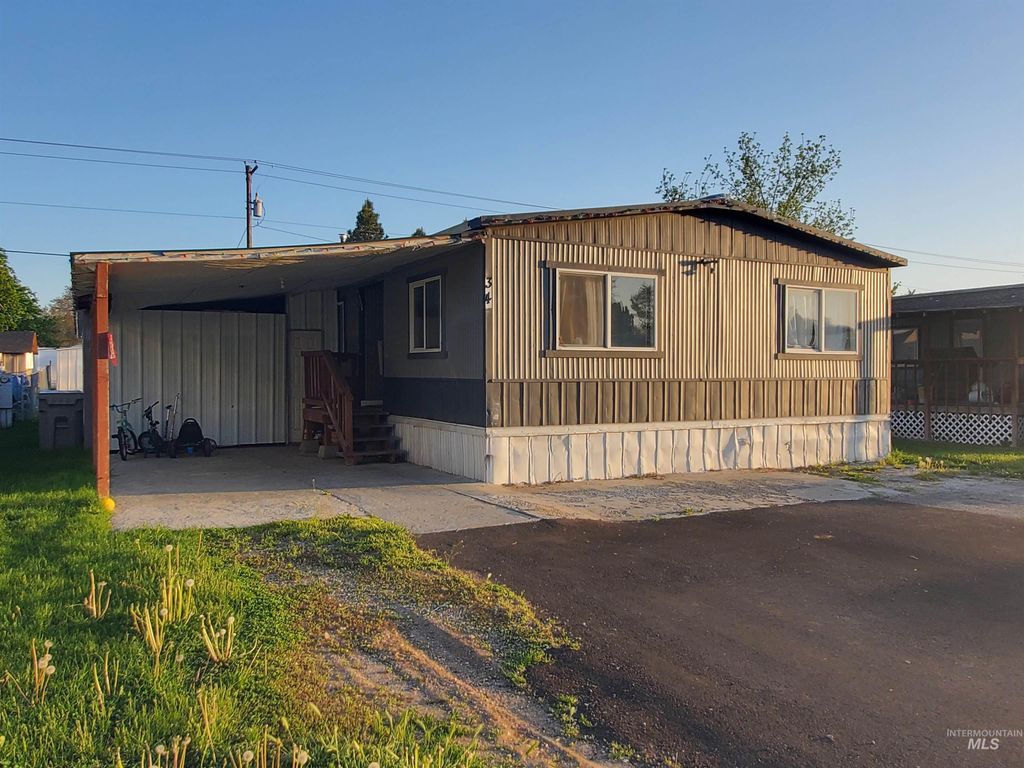 1410 W Flamingo Ave. 34, Nampa, ID 83651 photo 3
