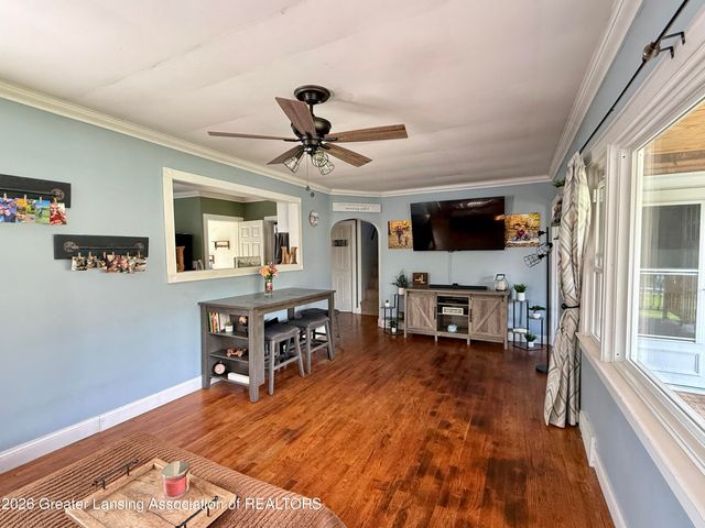 821 Clark Road, Lansing, MI 48917