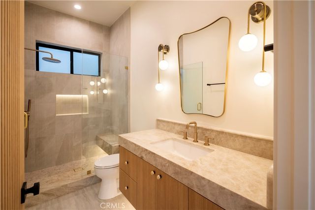 6212 Acadia Avenue A, Agoura Hills, CA 91301