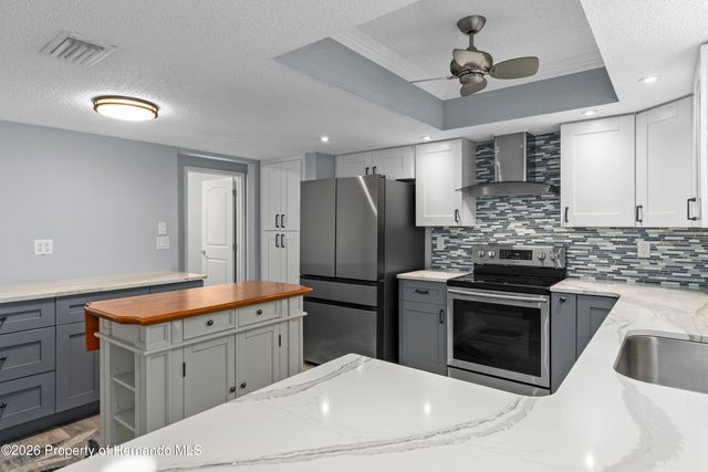 9799 Horizon Drive, Spring Hill, FL 34608