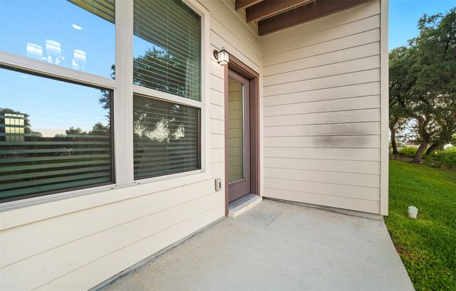 18900 Nicklaus DR, Lago Vista, TX 78645