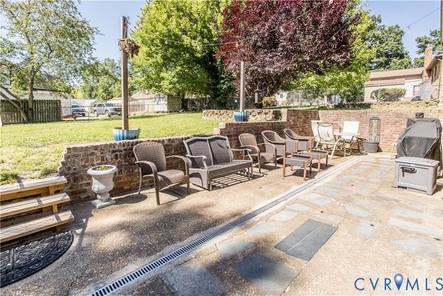 4512 Wraywood Ave, Chester, VA 23831