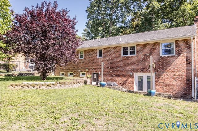 4512 Wraywood Ave, Chester, VA 23831