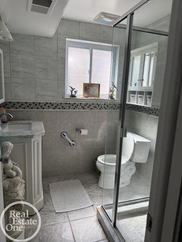 31705 Saint Margaret Street, St Clair Shores, MI 48082
