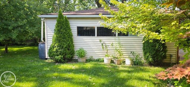 31705 Saint Margaret Street, St Clair Shores, MI 48082