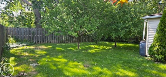 31705 Saint Margaret Street, St Clair Shores, MI 48082