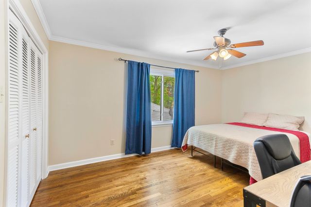 754 VALLEYBROOK DR, Memphis, TN 38120