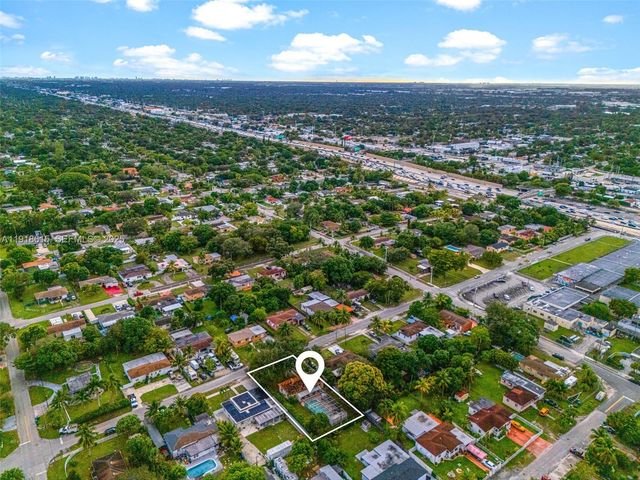 341 NW 147th St, Miami, FL 33168