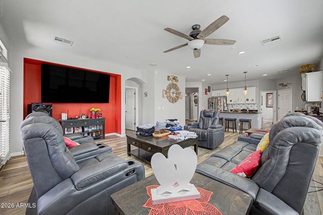31072 N 136TH Lane, Peoria, AZ 85383