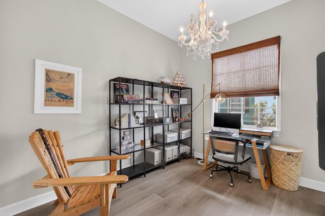 365 W Mallory Circle, Delray Beach, FL 33483