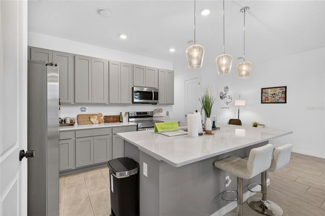864 LONGBOAT DRIVE, Davenport, FL 33896