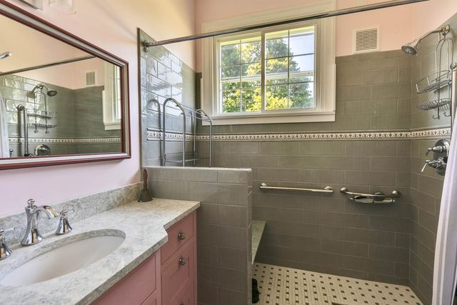 4 Windmill Hill Road, Dublin, NH 03444