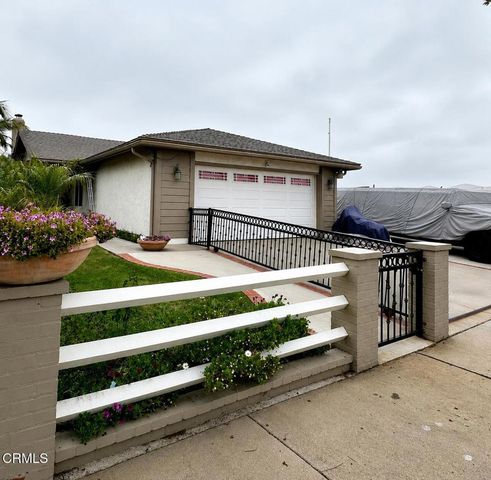 2221 Gershwin Place, Oxnard, CA 93033