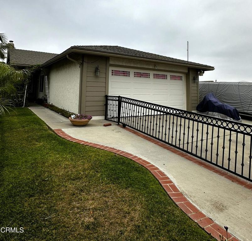 2221 Gershwin Place, Oxnard, CA 93033