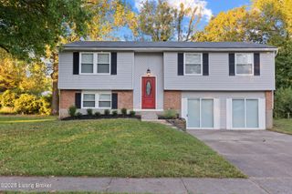 4416 Shenandoah Dr, Louisville, KY 40241
