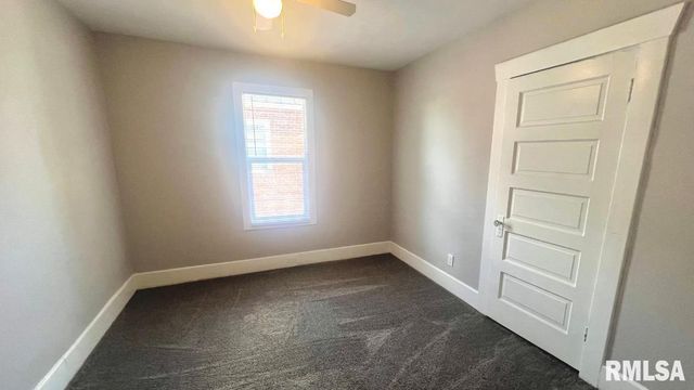 121 S WESLEY Street, Springfield, IL 62703