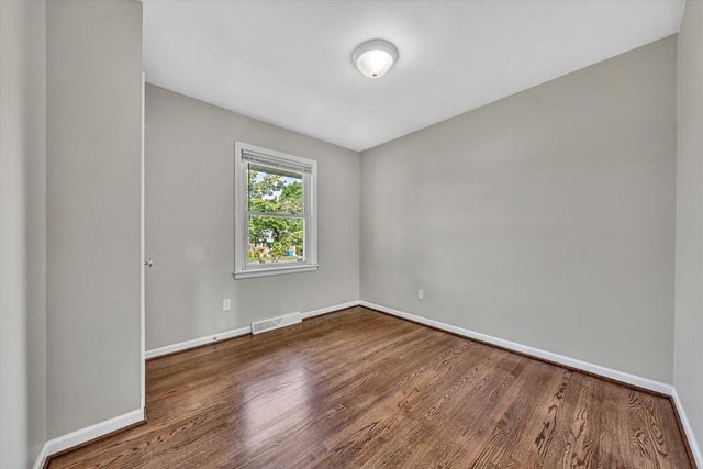 5225 Florist RD, Roanoke, VA 24019