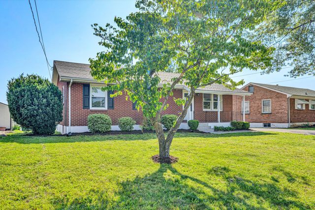 5225 Florist RD, Roanoke, VA 24019
