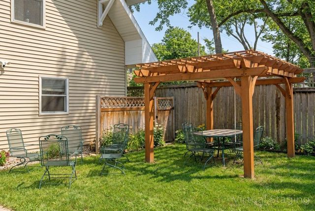 427 Washington Street, Traverse City, MI 49684