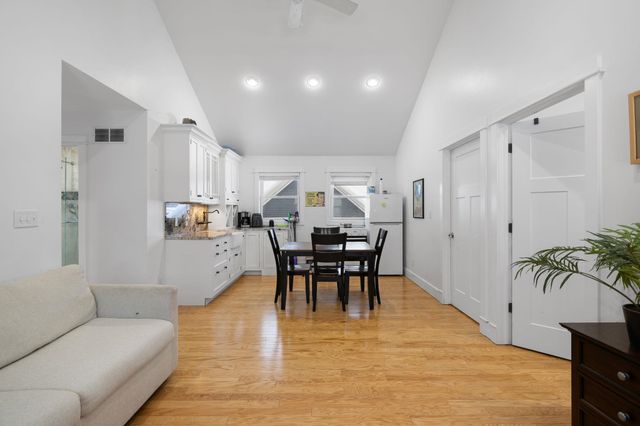 427 Washington Street, Traverse City, MI 49684