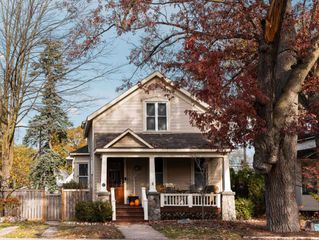 427 Washington Street, Traverse City, MI 49684