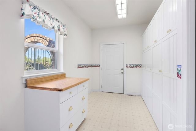 17032 Dunbar Road, Mount Vernon, WA 98273