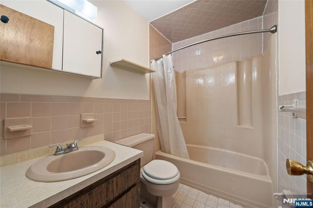 24 River Road E535, Clifton, NJ 07014