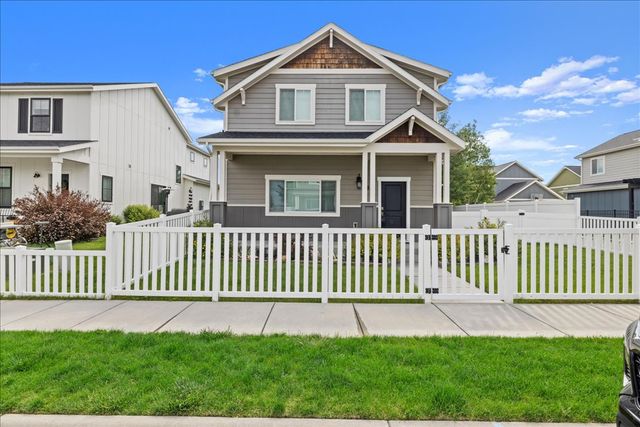 1821 Island View Drive, Billings, MT 59101