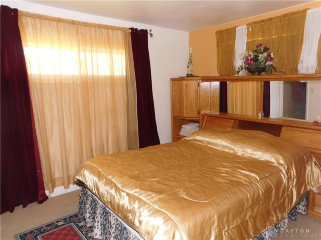 5986 Rena Place, Dayton, OH 45424