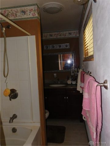 5986 Rena Place, Dayton, OH 45424