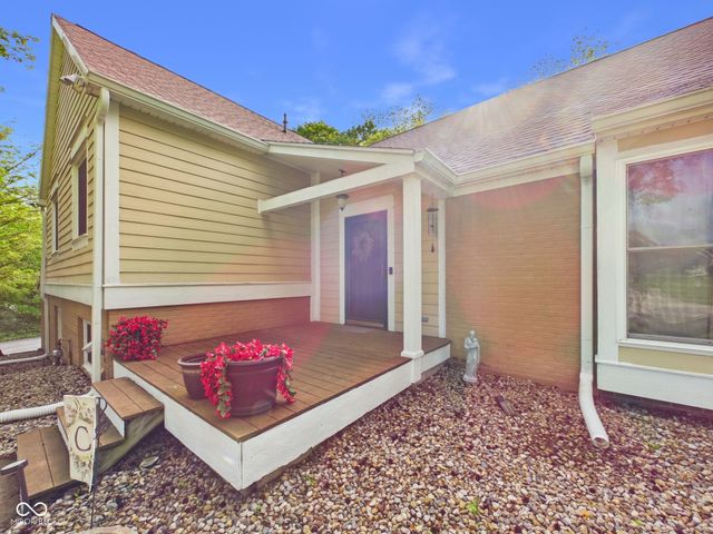 1822 Williams Way E, Anderson, IN 46011