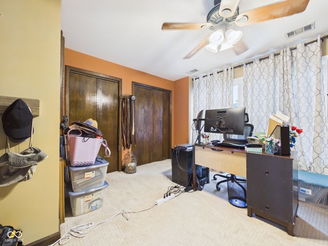 1822 Williams Way E, Anderson, IN 46011