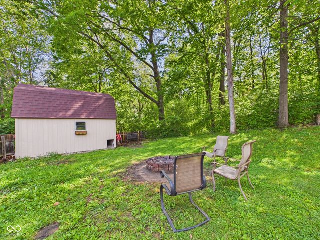 1822 Williams Way E, Anderson, IN 46011