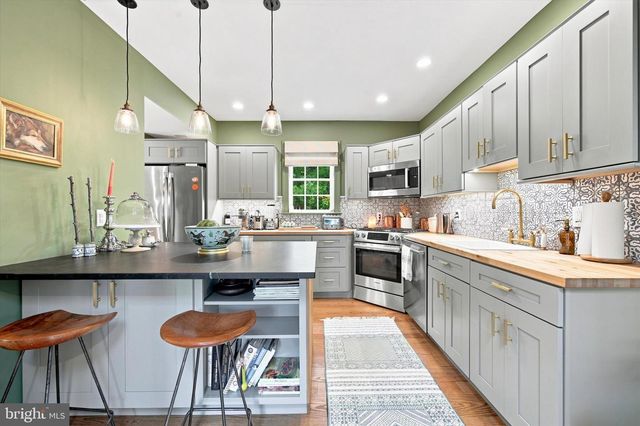 522 SPROUL RD, Villanova, PA 19085