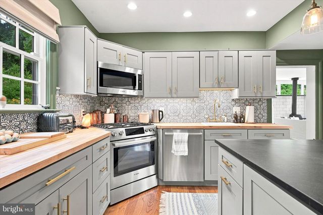 522 SPROUL RD, Villanova, PA 19085
