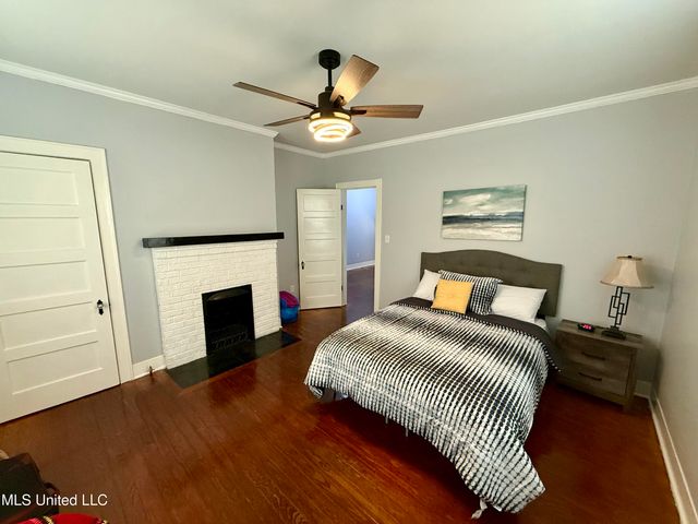 202 Panola Avenue, Batesville, MS 38606