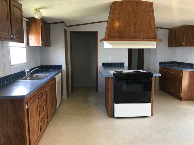 1970 County Road 262, Stephenville, TX 76401