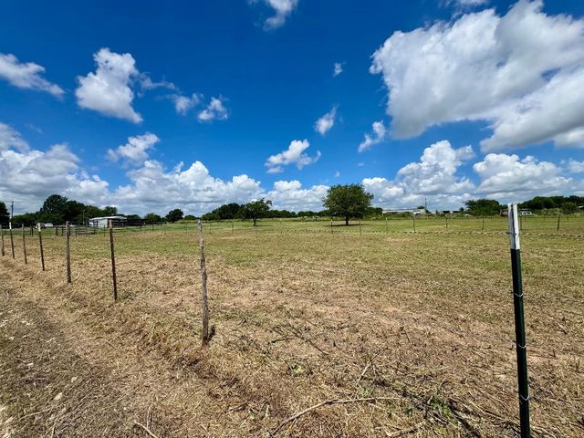 1970 County Road 262, Stephenville, TX 76401