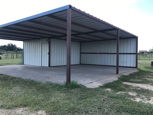 1970 County Road 262, Stephenville, TX 76401