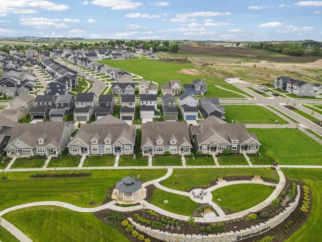 674 Hillcrest Drive, Waunakee, WI 53597