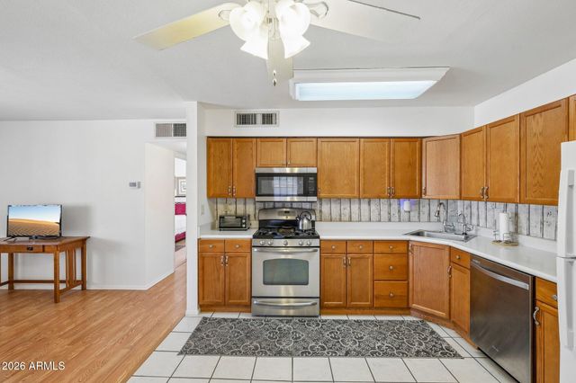 17642 N 16TH Avenue, Phoenix, AZ 85023